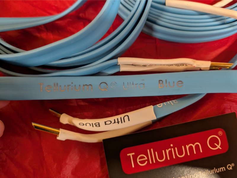 Tellurium Q Ultra Blue Speaker Cables