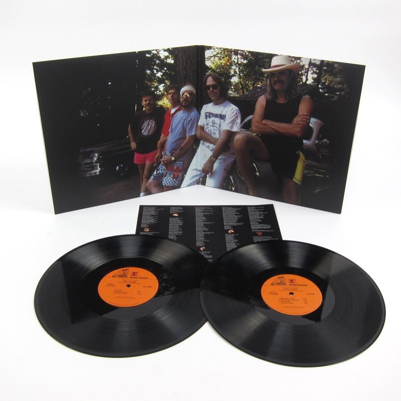 Neil Young Harvest Moon 2LP vinyl gatefold sleeve, lyric insert and records